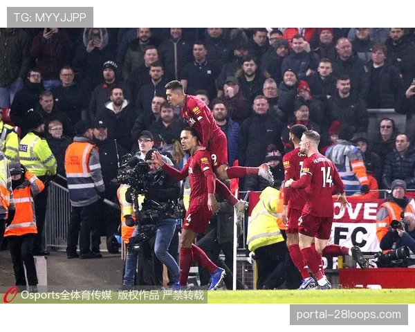 赛前动态：利物浦公布对阵曼联大名单，范戴克伤愈回归，阿诺德缺席